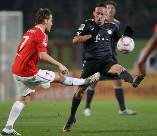 而改變防守 而改變防守